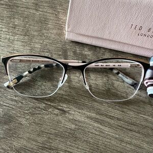 TED BAKER Eyeglasses with Case